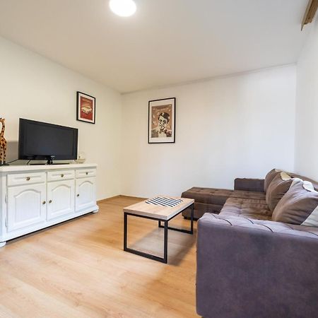 Fruska Pool House Villa Sremska Kamenica ภายนอก รูปภาพ