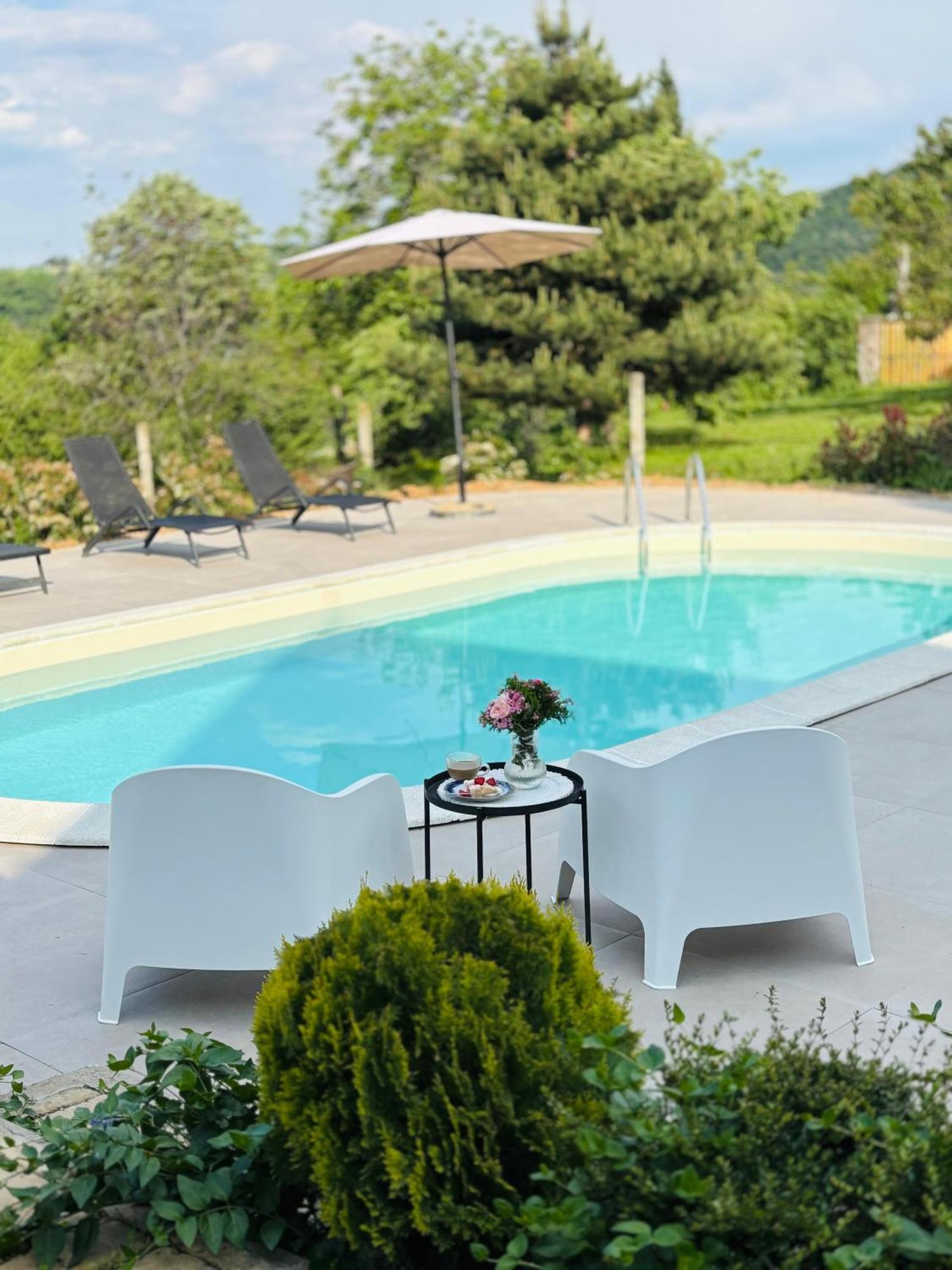 Fruska Pool House Villa Sremska Kamenica ภายนอก รูปภาพ
